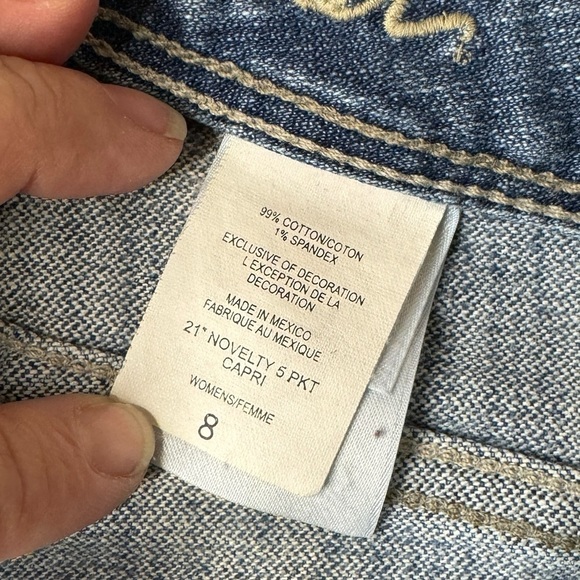 Eddie Bauer 21” Novelty 5 pocket Capri jeans women’s 8 - Picture 4 of 10